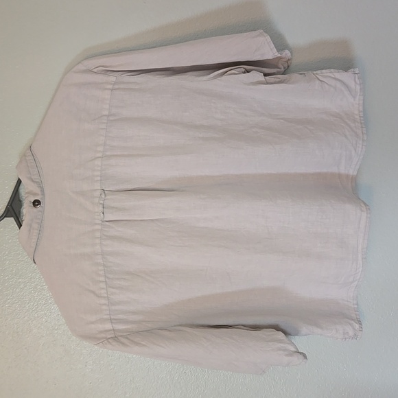 Silence + Noise | Light Gray Cropped Linen Button Down Shirt Size Medium - Picture 3 of 7